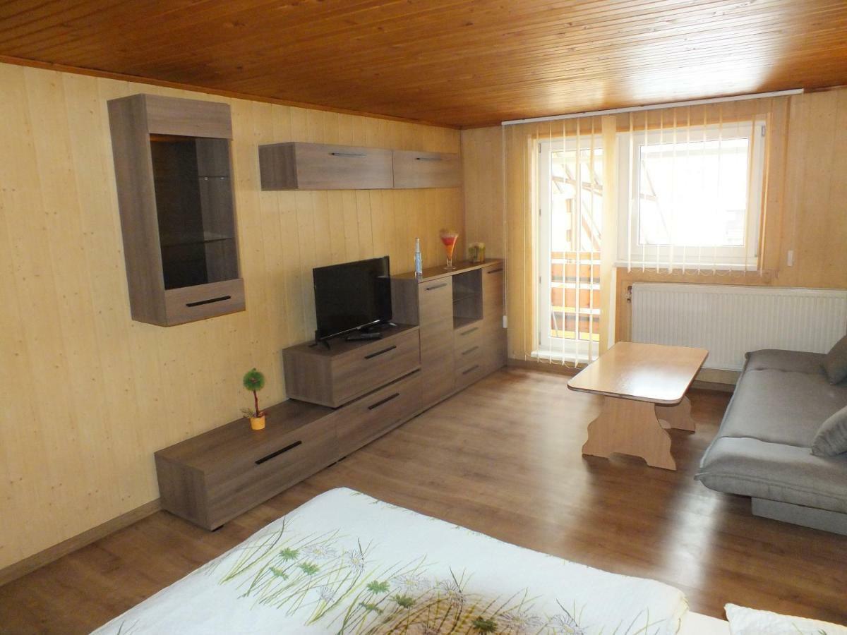 Apartmany Zachar Bešeňová Esterno foto